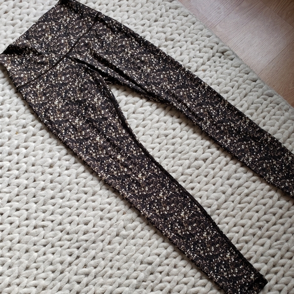 Sequin Print Limited Edition Leggings - Picture 4 of 4